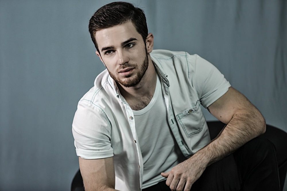 Russian Pop Star Zelimkhan Bakayev Reportedly A Victim Of Chechnya S Anti Gay Regime
