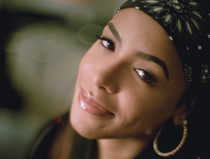 Aaliyah S Uncle Issues Statement Following Digital Re Release Of Late Singer S Music