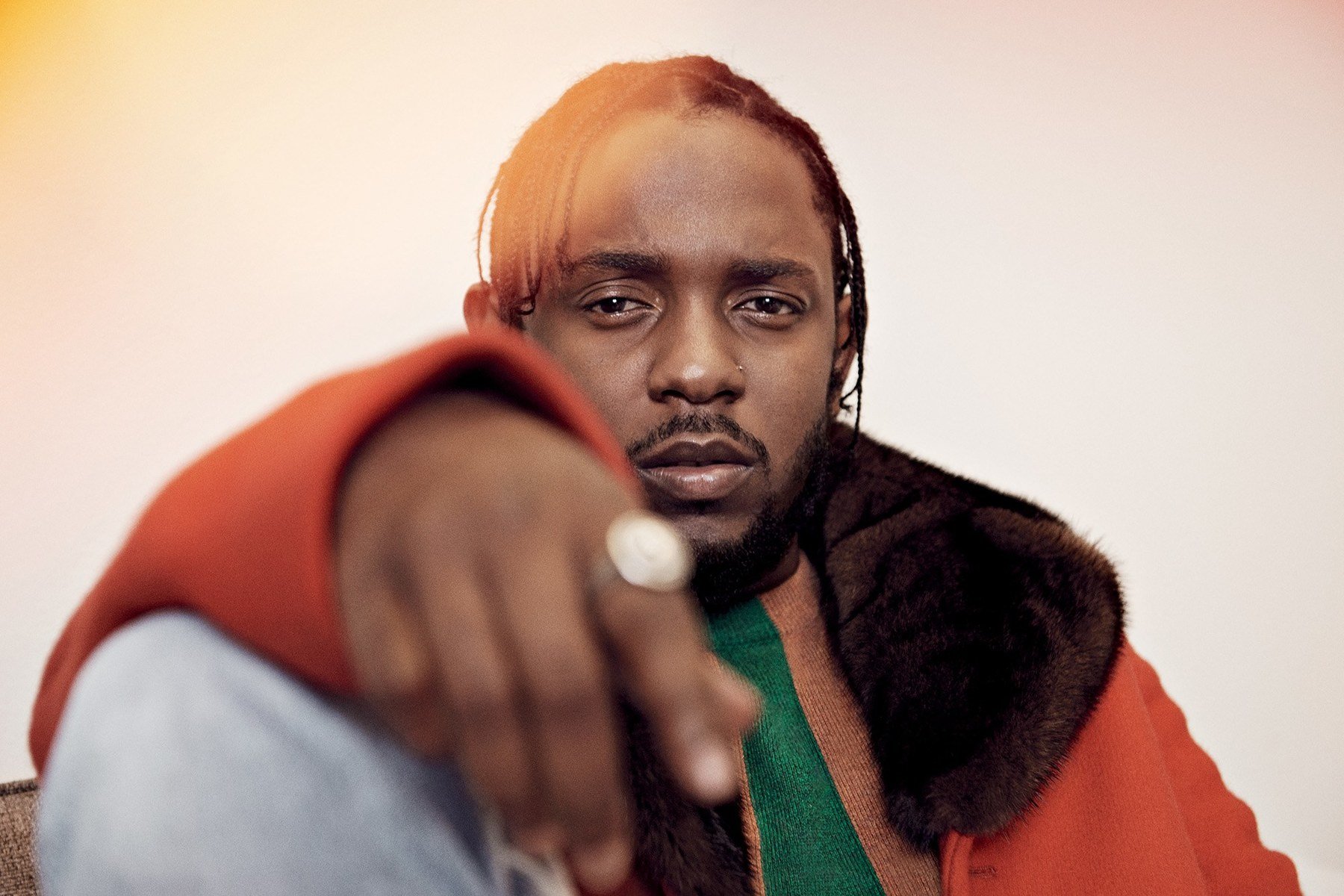 Kendrick Lamar wears a crown of thorns in 'Mr. Morale & The Big Steppers'  artwork